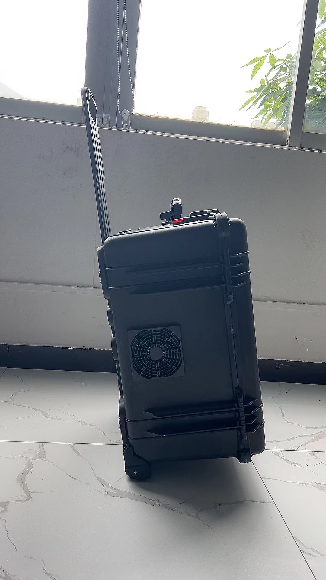 会昌手拉箱型移动通信干扰器